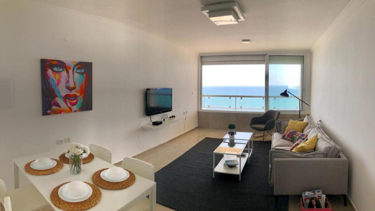 Апартаменты O&O Group-Exciting Beach View Best Loc Bat-Yam 3Br Бат-Ям Экстерьер фото