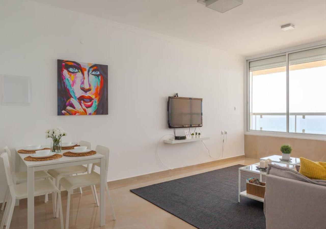 Апартаменты O&O Group-Exciting Beach View Best Loc Bat-Yam 3Br Бат-Ям Экстерьер фото